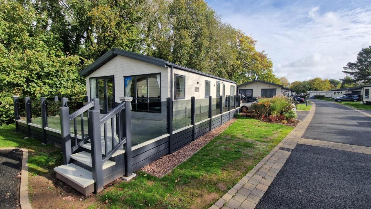 Chalet Luxury @ Hoburne Devon Bay *