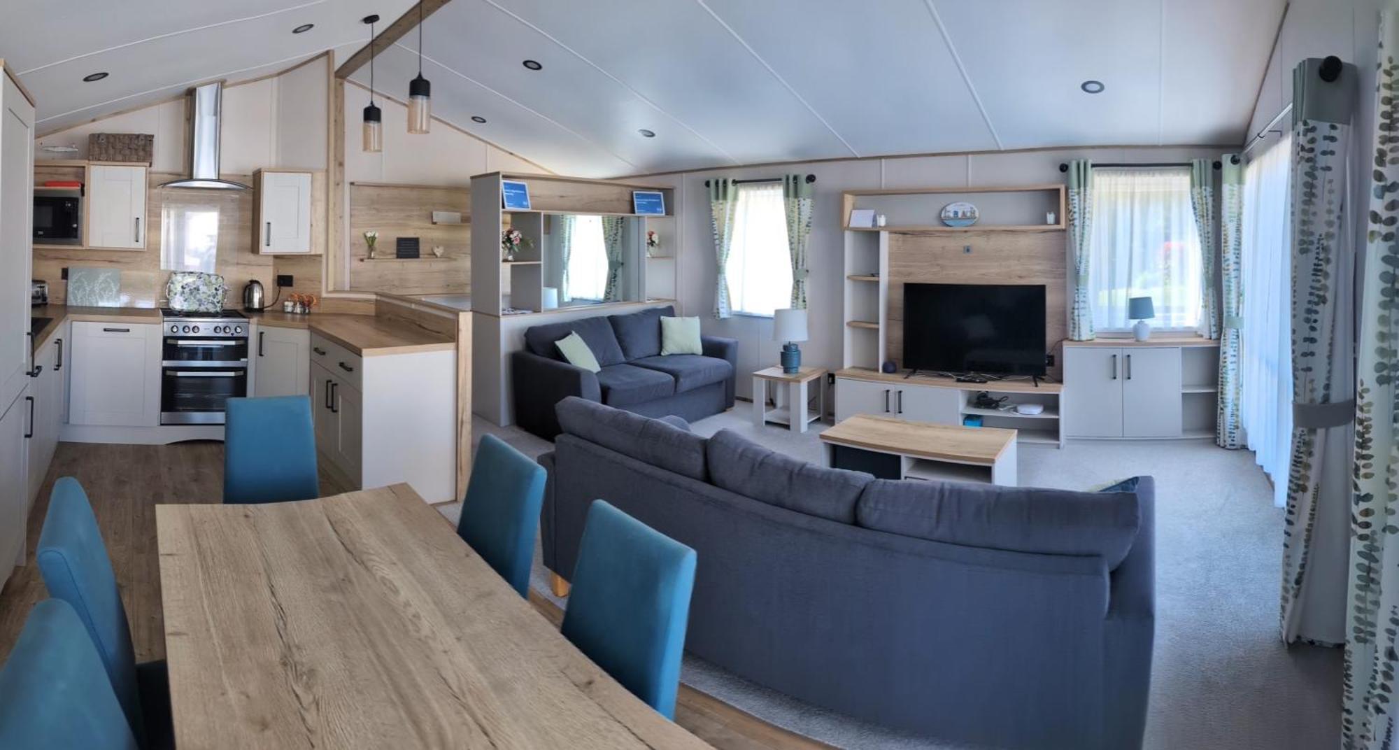 Luxury @ Hoburne Devon Bay Chalet Paignton